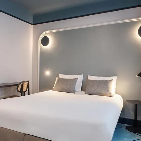 Pacific Fondary Ξενοδοχείο 2*