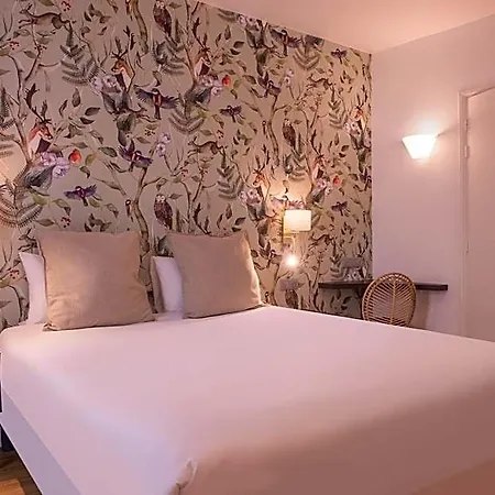 Pacific Fondary Otel