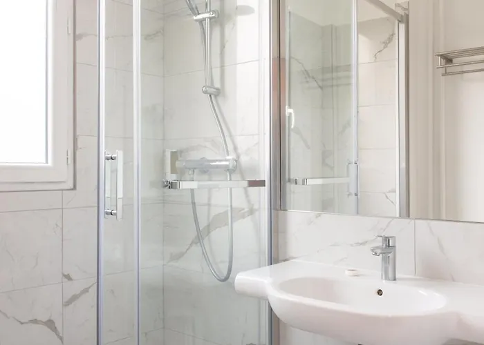 Hotel Pacific Fondary 2*