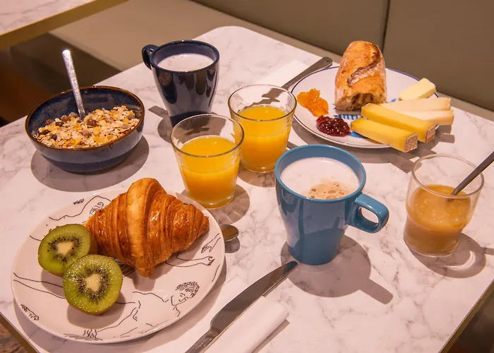 Pacific Fondary Otel Paris